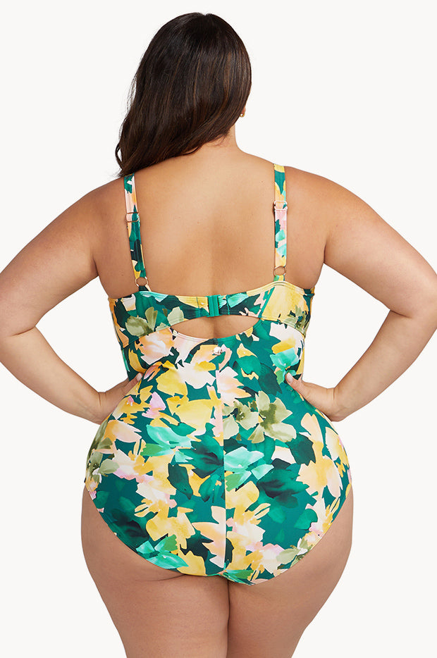 Au Contraire Cezanne D/DD Cup One Piece