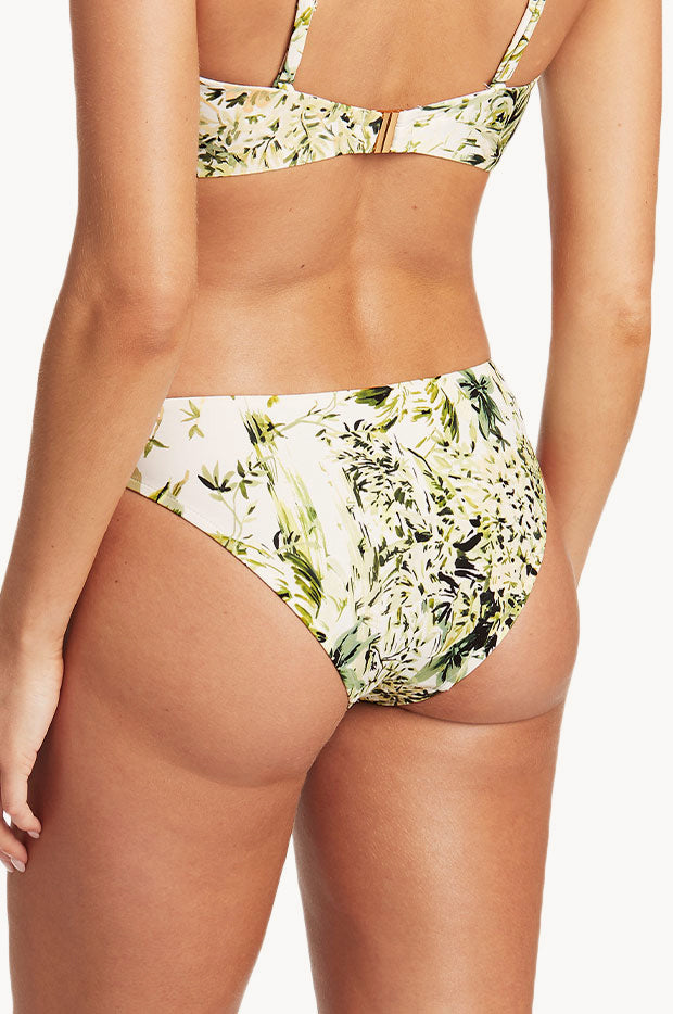 Riviera High Waist Cheeky Pant
