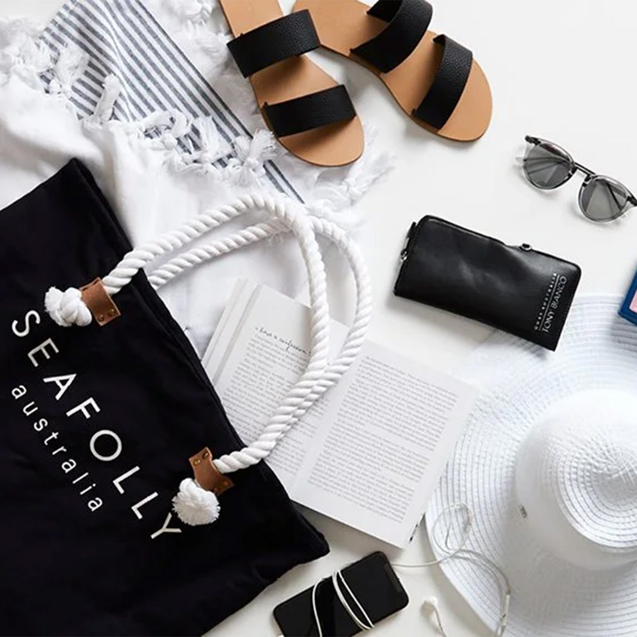 The Ultimate Beach Essentials Guide Everything You Need For The Beac