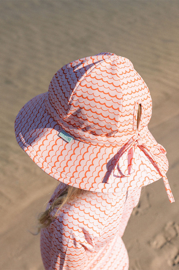 Girls Pink Ripples Wide Brim Swim Hat