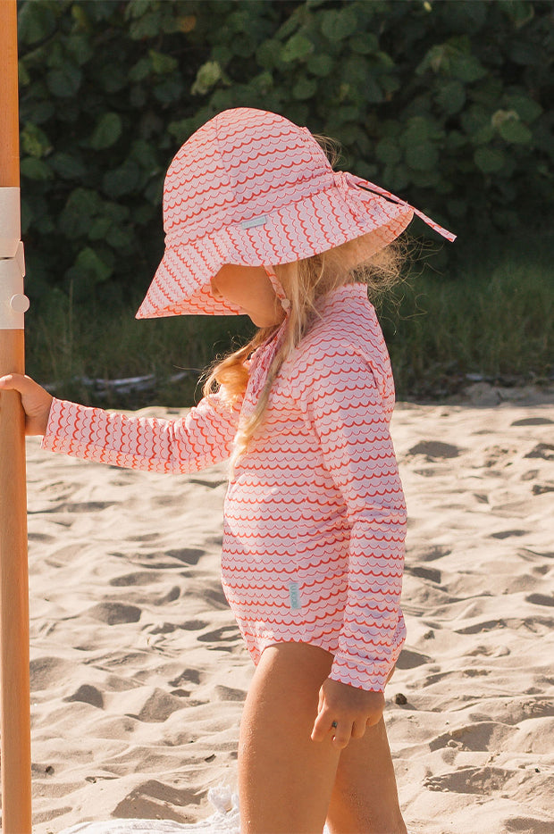 Girls Pink Ripples Wide Brim Swim Hat