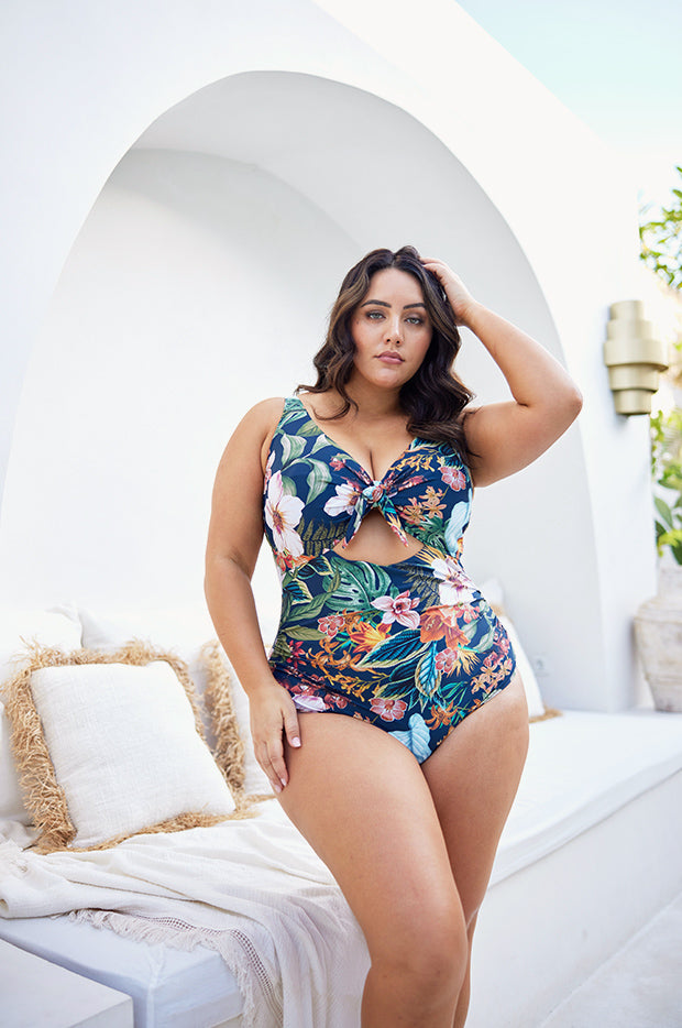 Into The Saltu Cezanne D/DD Cup One Piece