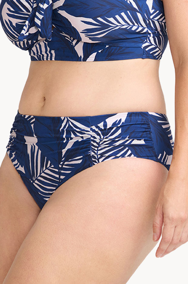 Lanthera Dekooning Ruched Pant