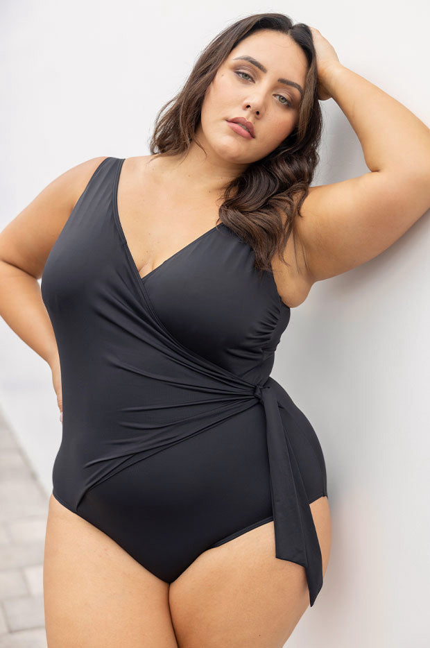 Hues Hayes D/DD Underwire One Piece