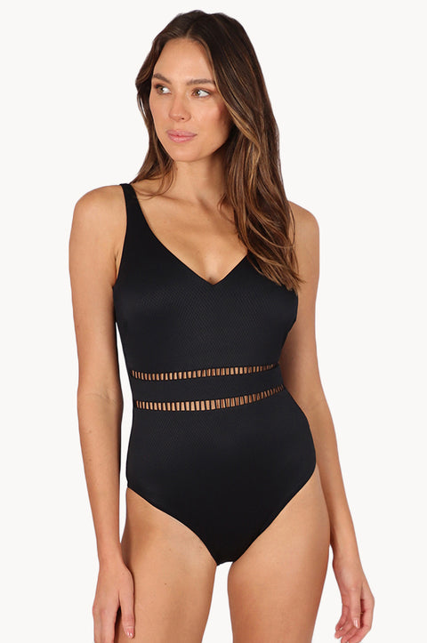 Rococco D/E Cup Ring Front One Piece
