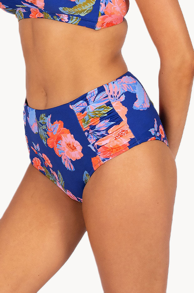Cala Luna Ruched High Waist Pant