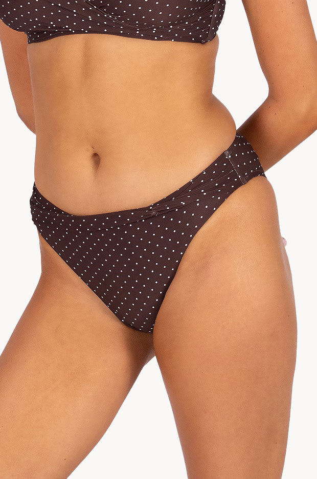 Sundancer Twist Band Regular Pant