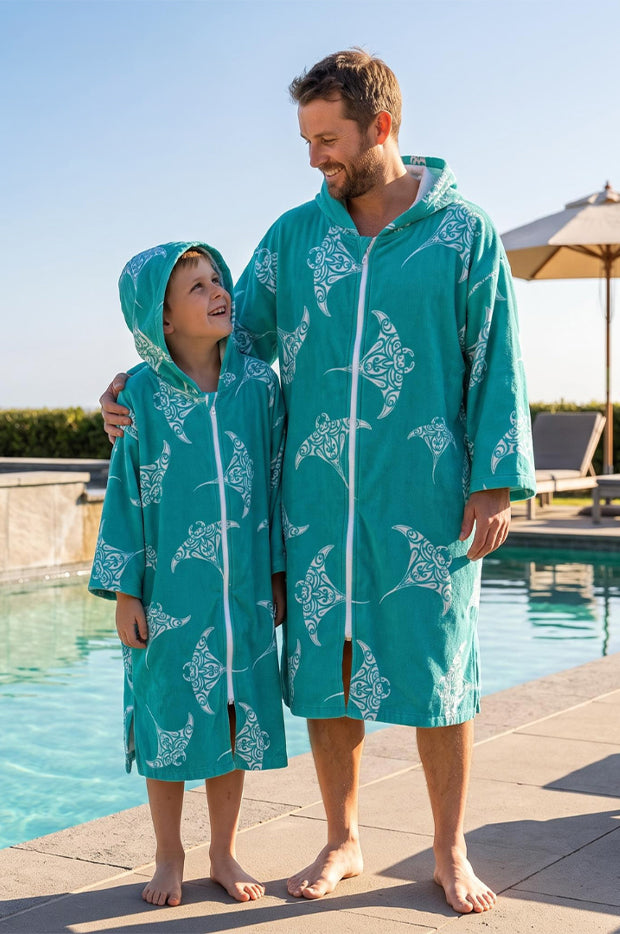 Kids Stingray Hooded Towelling Robe 5-7Y