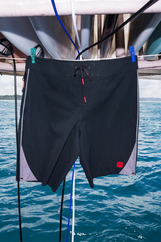 Mens Strike Mission Pro 21" Boardshort
