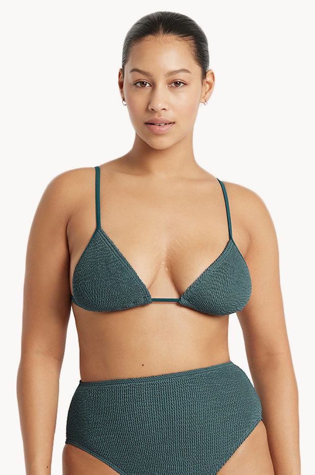 Luana Tri | Cobalt