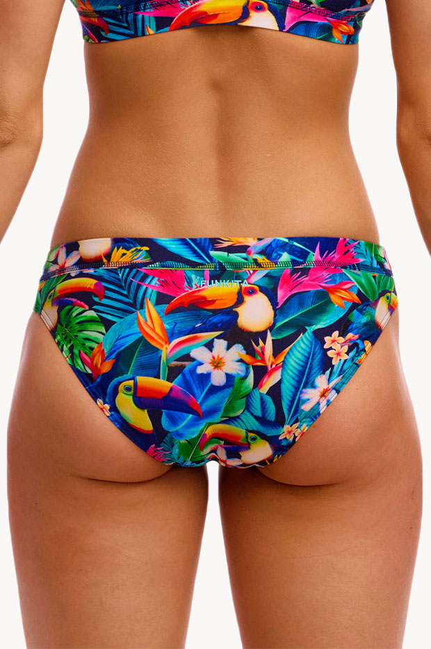 Birdie Wordie Sports Brief