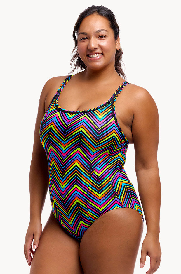 Up Down Locked In Lucy One Piece