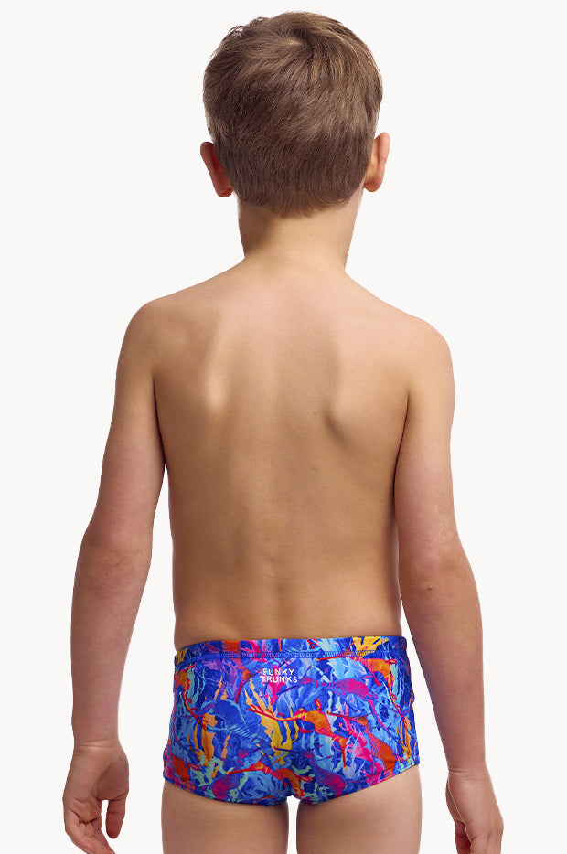 Boys Dragons Den Trunk