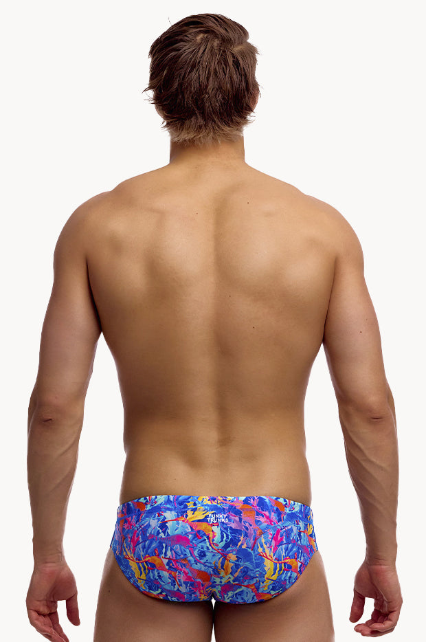 Mens Dragons Den Brief