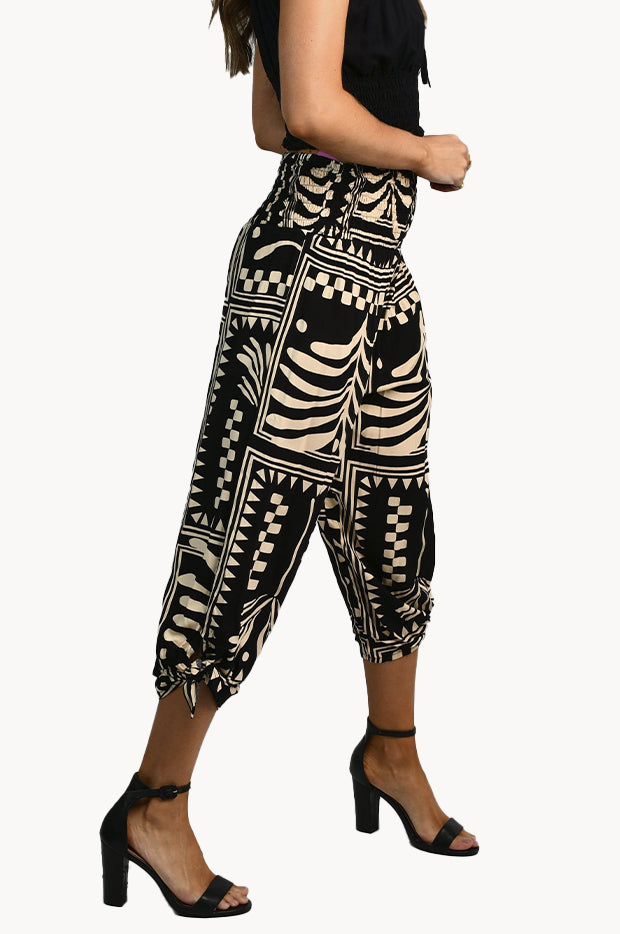 Tribal Artisan 3/4 Ruched Tie Pants