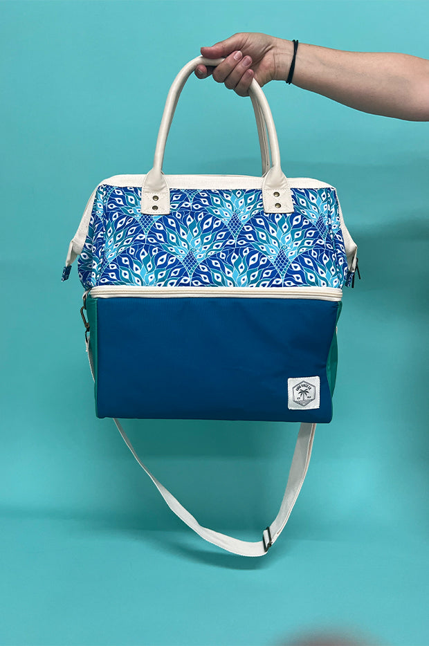 Peacock Paradise Picnic Cooler Bag