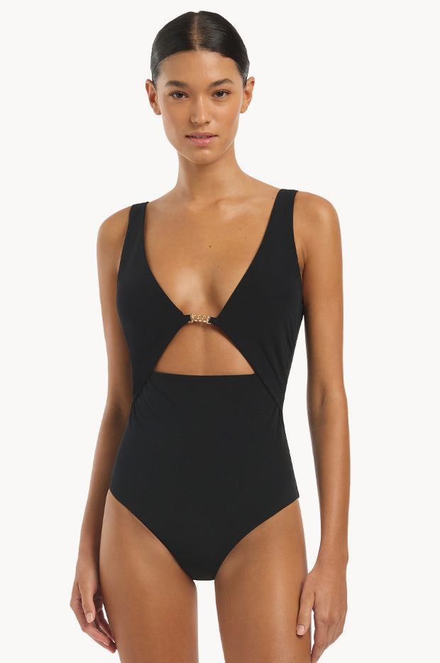 Lien Plunge One Piece