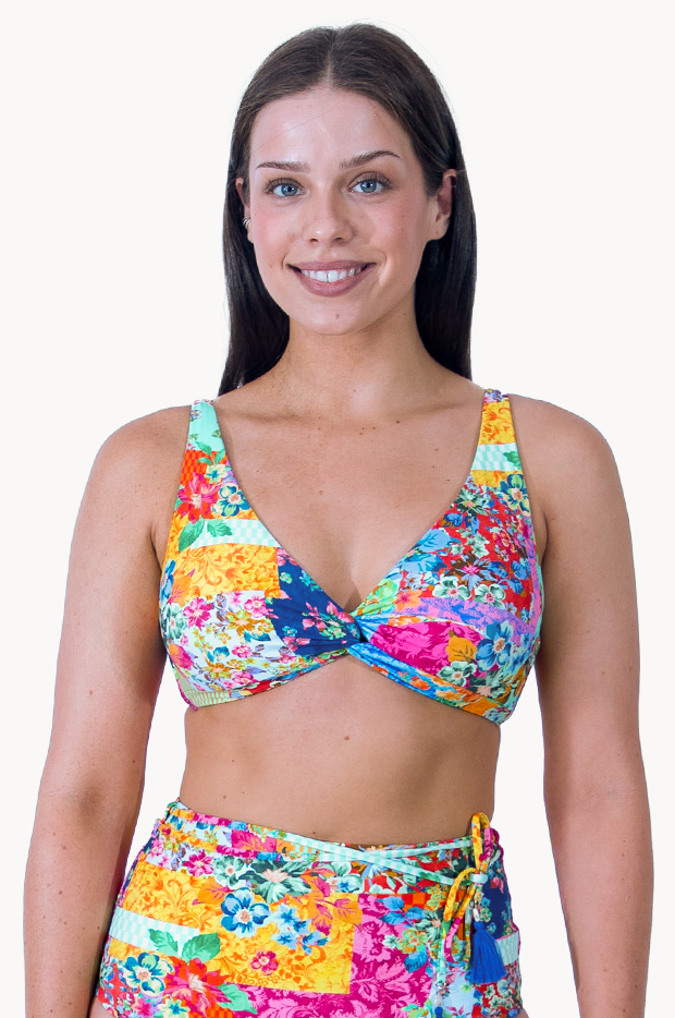 Stevie Multi Fit Twist Crop