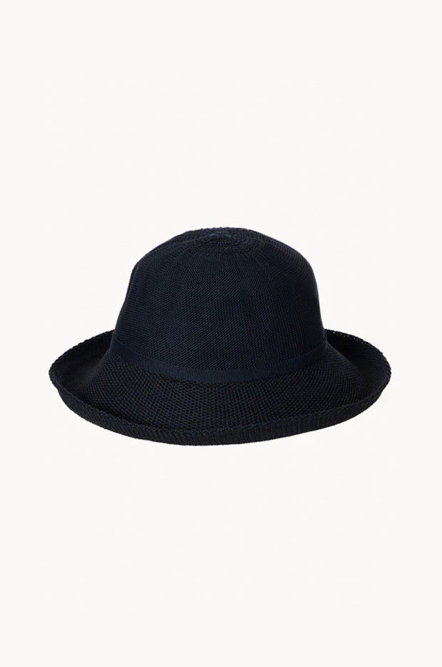 Breton Chain Hat