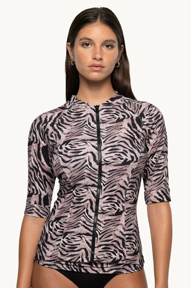 Tuamotu Yvonne Suntop