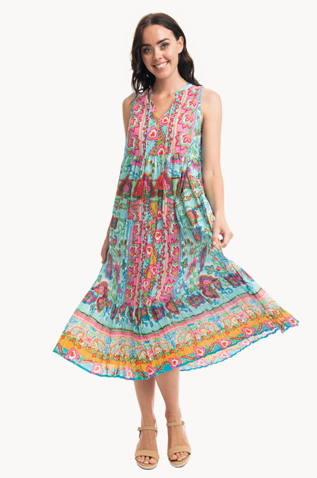 SLEEVELSS LAYERED DRESS