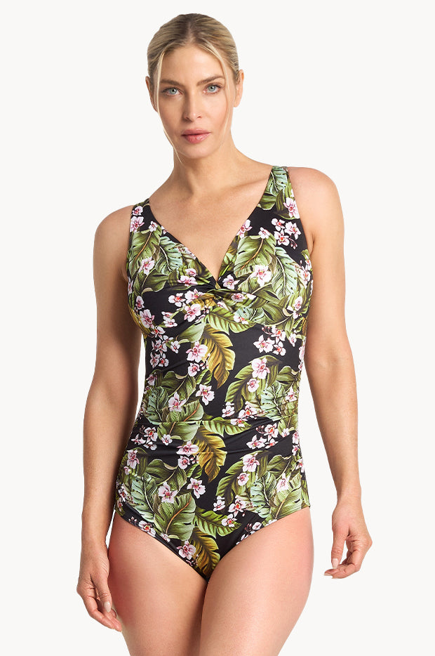 Leafique F/G Cup Twist One Piece