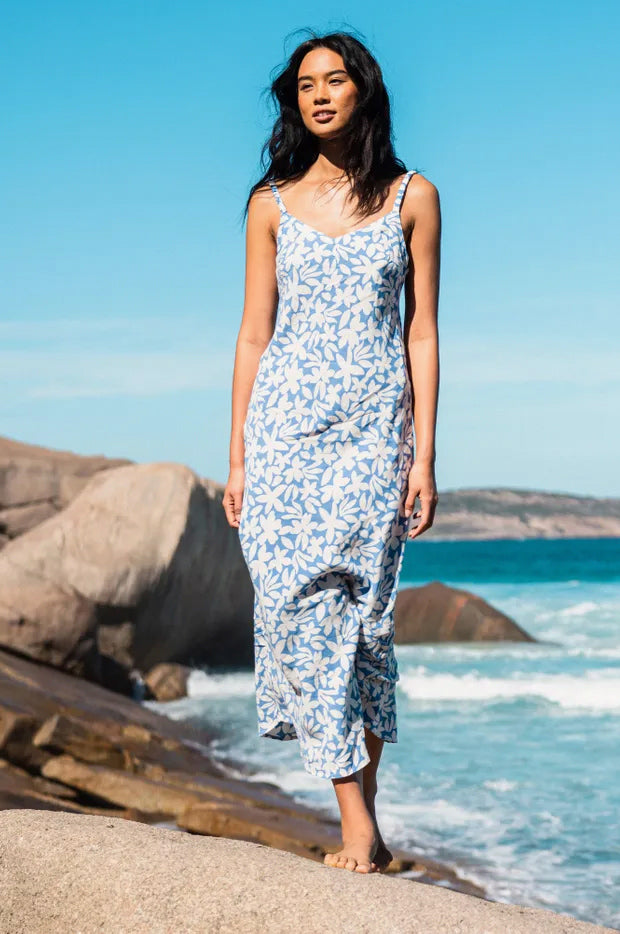 Holiday Tropics Midi Dress Holiday Tropics Midi Dress