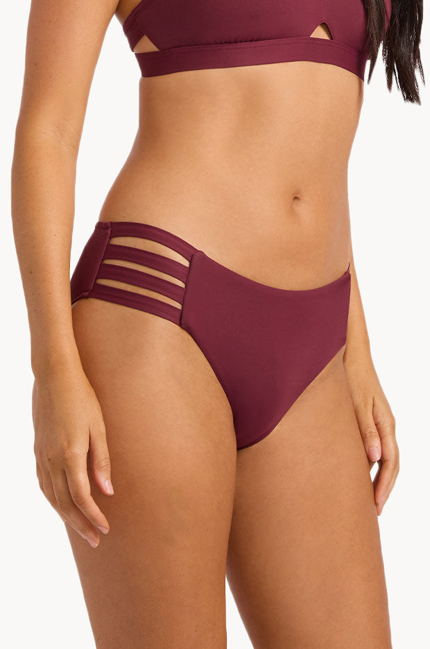 Collective Multi Strap Hipster