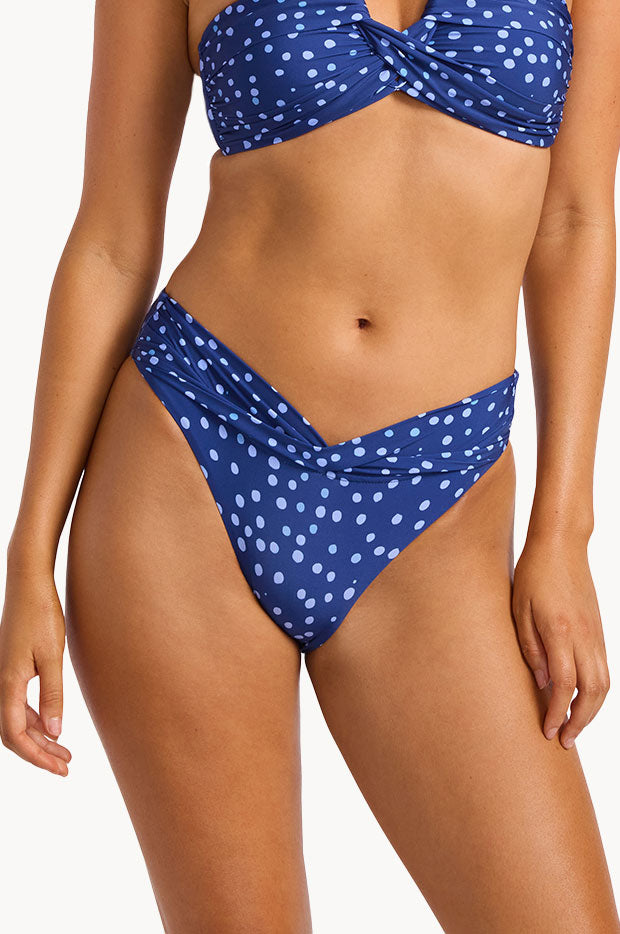 Dolce Dot Twist Band Mini Hipster