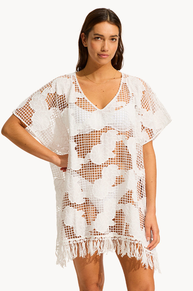 V-Neck Beach Kaftan Short | White Scallop Shell Eyelet