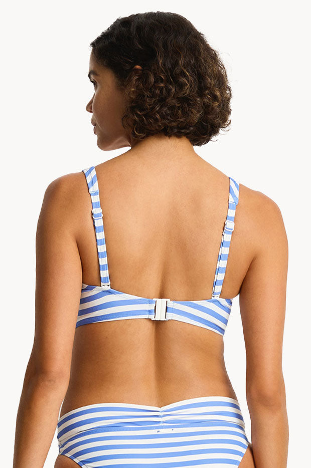 Amour Cross Front Bra