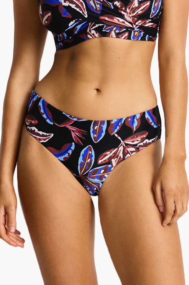 Oceanwood Mid Bikini Pant