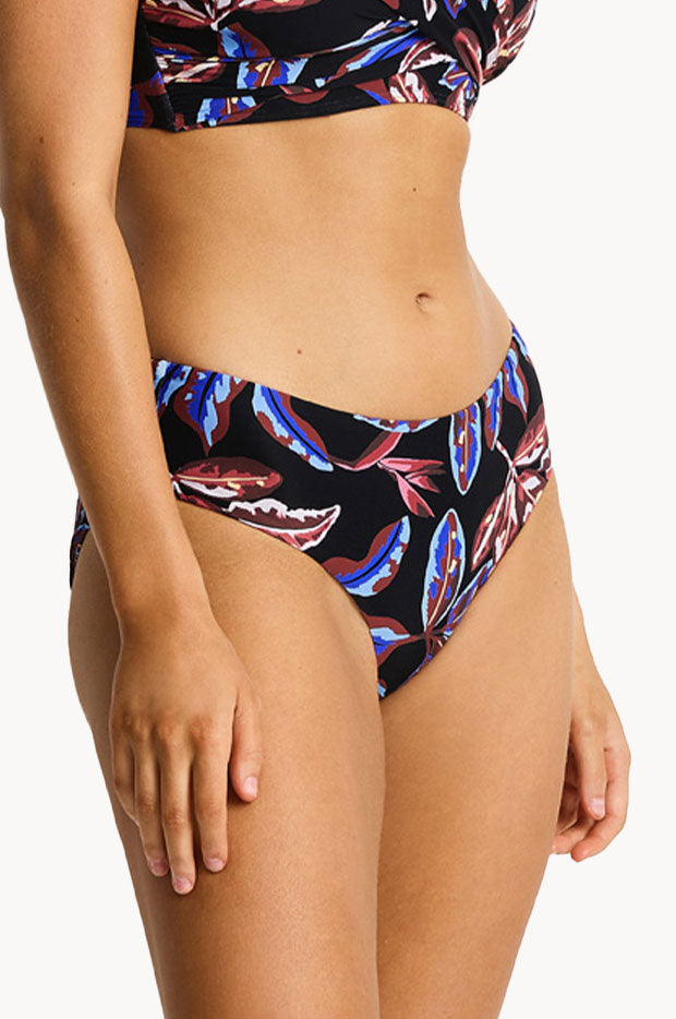 Oceanwood Mid Bikini Pant