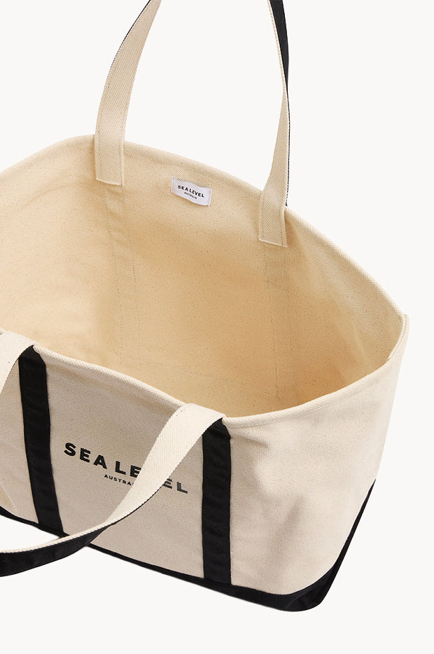 Signature Beach Tote