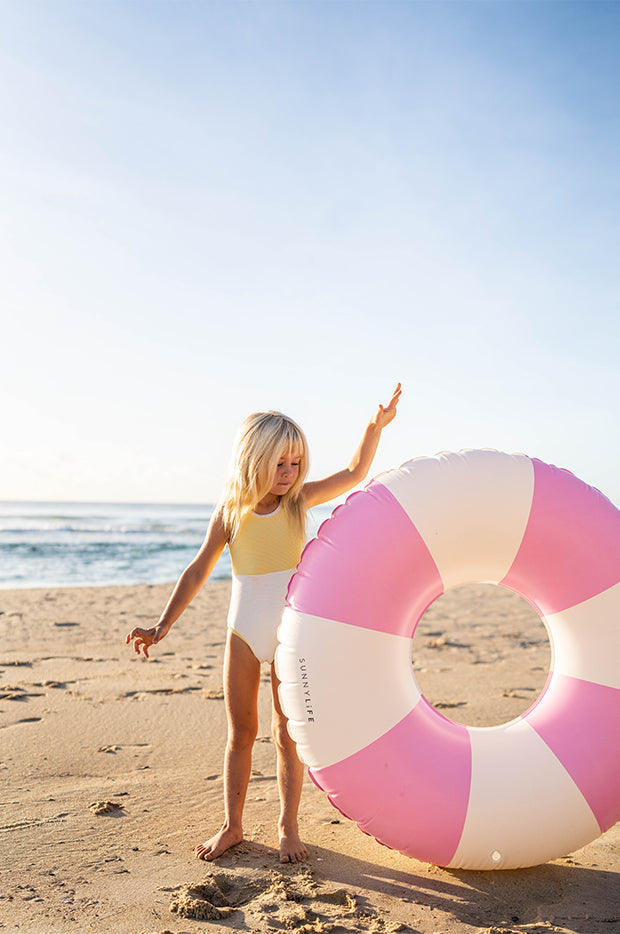 Bubblegum Stripe Tube Pool Ring