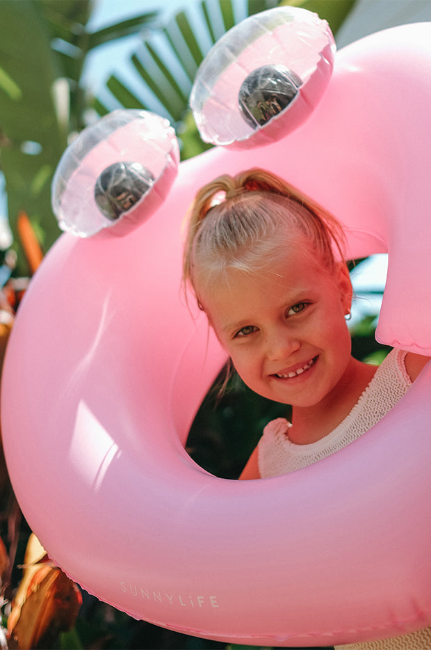 Poppy The Peach Kiddy Float