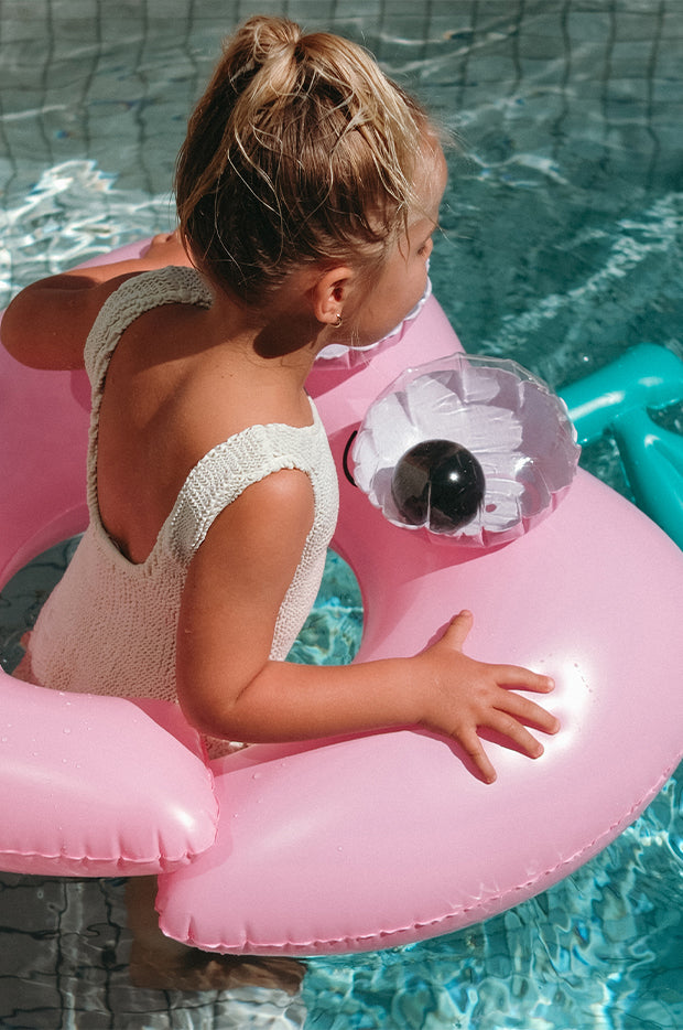 Poppy The Peach Kiddy Float