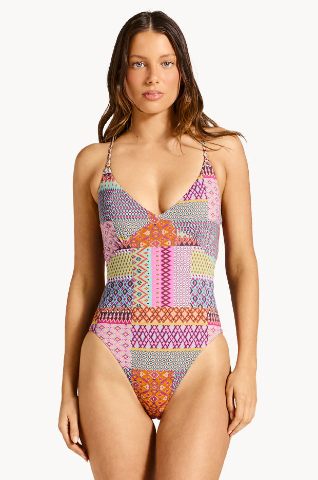 Utopia Hot Elle One Piece