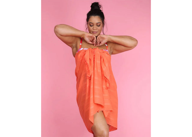 How To Tie A Sarong - A Step By Step Guide | Swimwear Galore AU How To Tie A Sarong - A Step By Step Guide | Swimwear Galore AU
