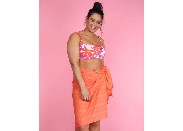 How To Tie A Sarong - A Step By Step Guide | Swimwear Galore AU How To Tie A Sarong - A Step By Step Guide | Swimwear Galore AU